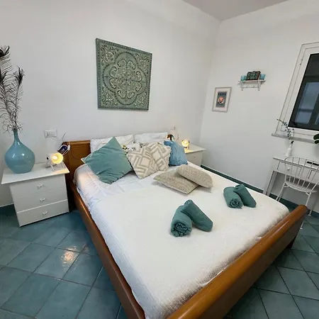 Wisteria בית כפרי