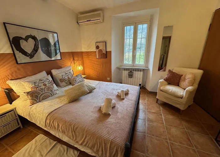 Wisteria בית כפרי *