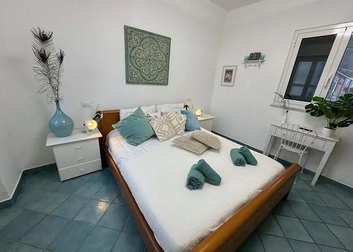 Wisteria בית כפרי